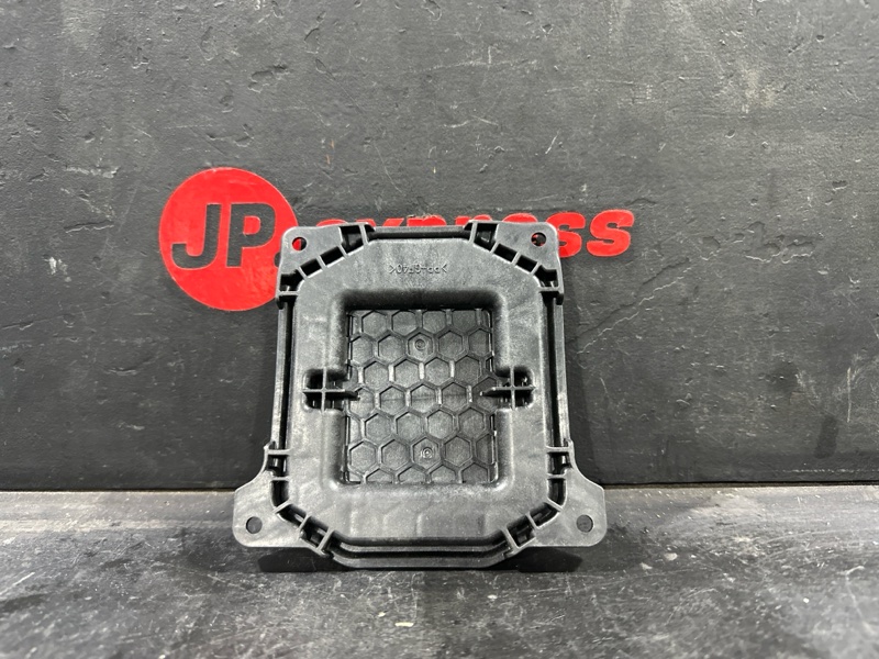 Крышка фары Lexus RX350 81135-48B60 контрактная