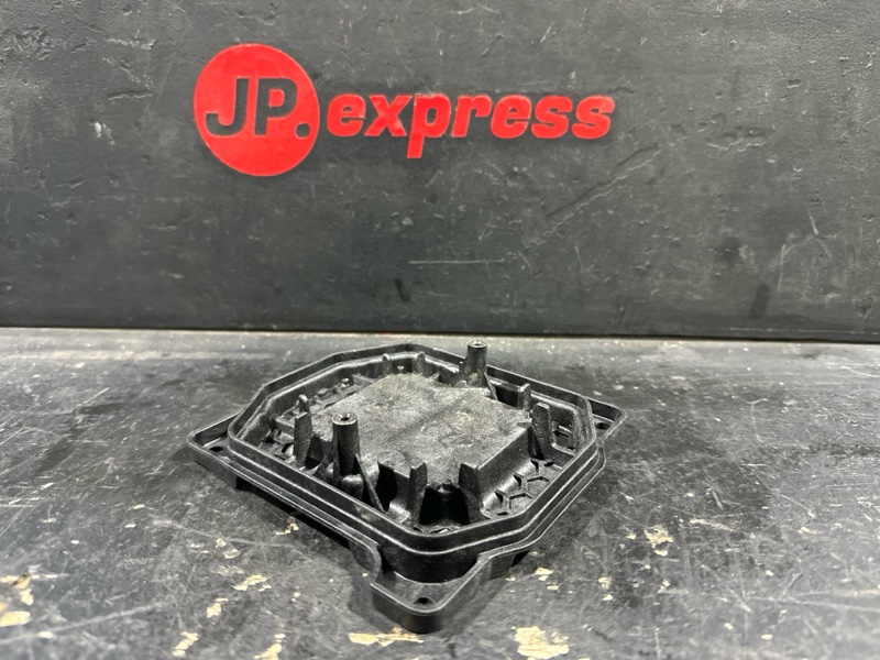 Крышка фары RX350