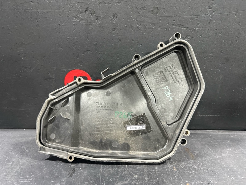 Крышка блока предохранителей Cayenne 955 Крышка блока предохранителей Cayenne 955