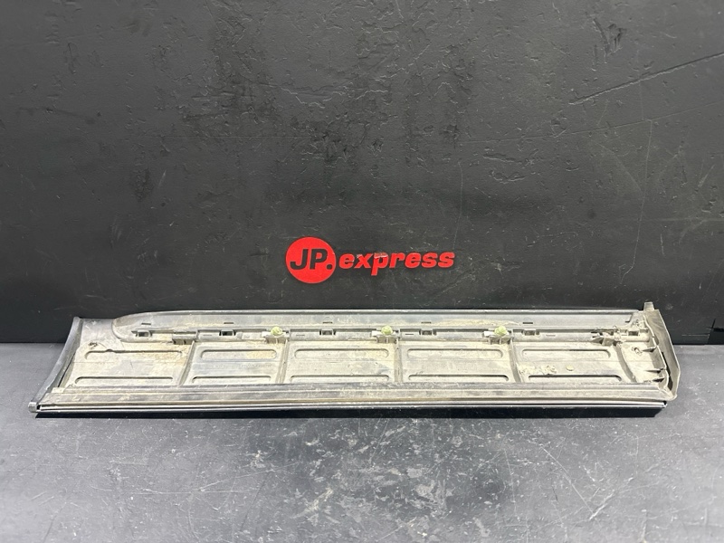 Накладка двери задняя левая Cayenne 955