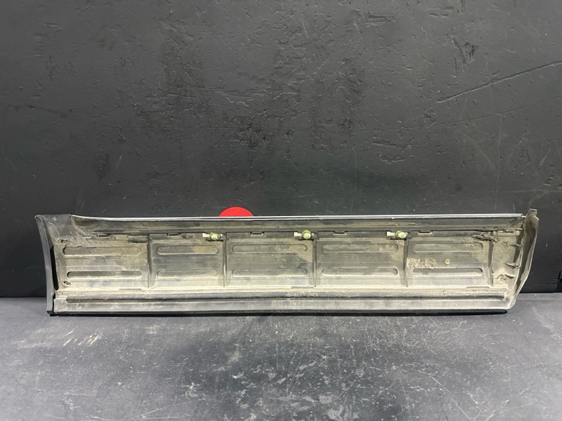 Накладка двери задняя левая Porsche Cayenne 955