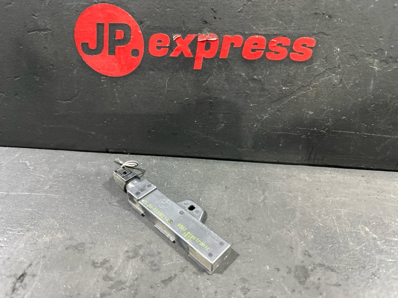 Антенна Passive Access 5 2011 F11 N52B25AF