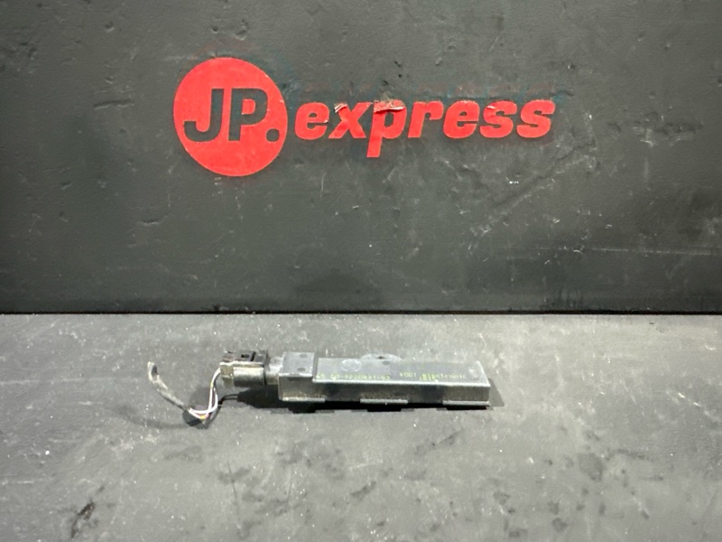 Антенна Passive Access 5 2011 F11 N52B25AF Антенна Passive Access 5 2011 F11 N52B25AF