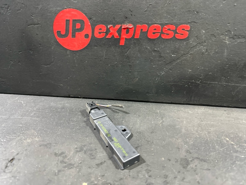 Антенна Passive Access 5 2012 F11 N20B20B