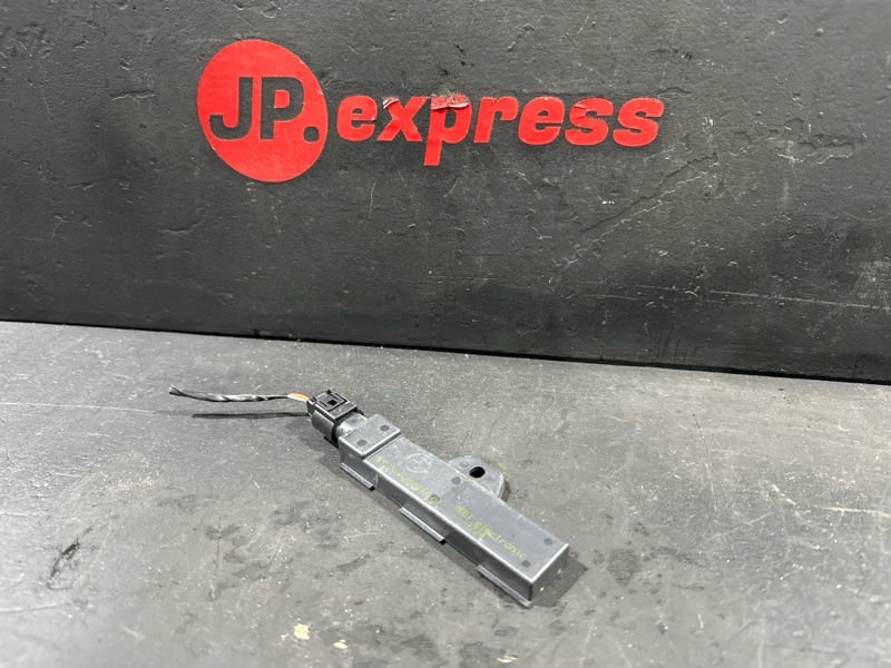 Антенна Passive Access 3 2012 F31 N20B20B