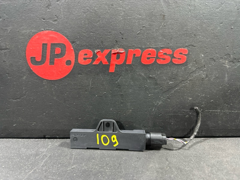 Антенна Passive Access 5 2010 F10 N52B25AF