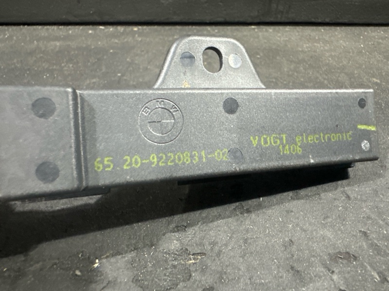 Антенна Passive Access 5 2010 F10 N52B25AF