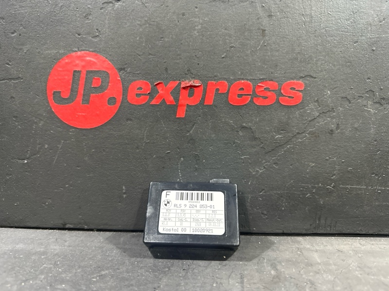 Запчасть датчик дождя BMW X1 2010 E84 N52B30AE 61359224853 контрактная Датчик дождя BMW X1 2010 E84 N52B30AE 61359224853 контрактная