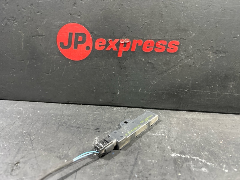 Антенна Passive Access 5 2012 F10 N55B30A