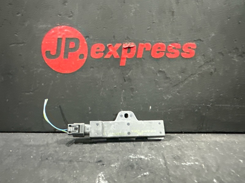 Антенна Passive Access BMW 5 2010 F11 N52B25AF 65209220831 контрактная