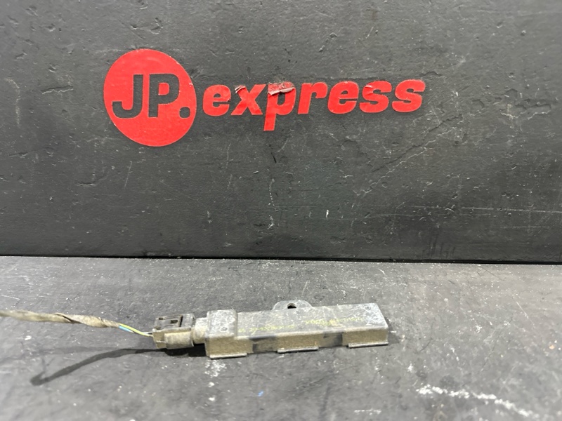 Антенна Passive Access 5 2010 F10 N52B25AF