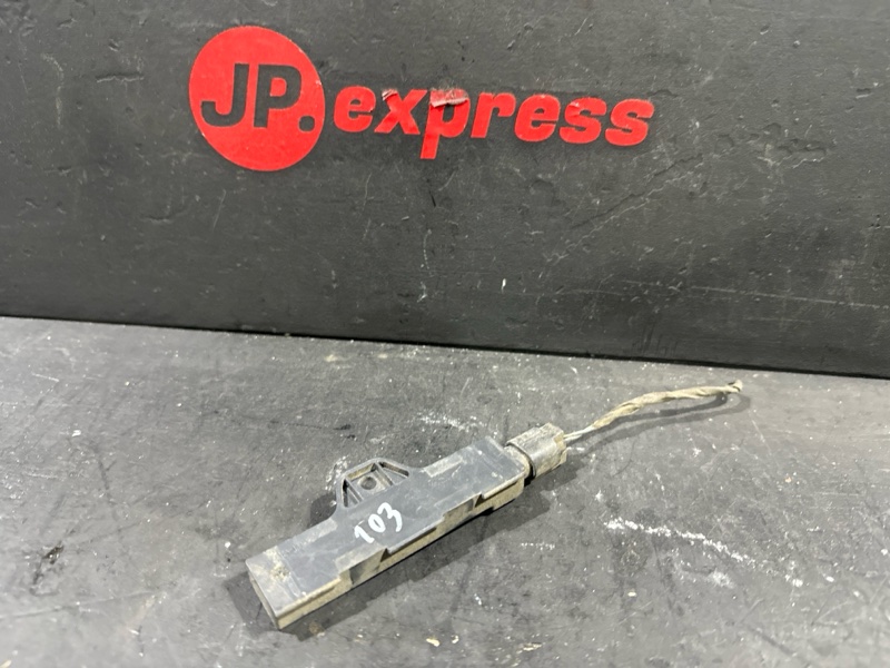 Антенна Passive Access 5 2010 F10 N52B25AF