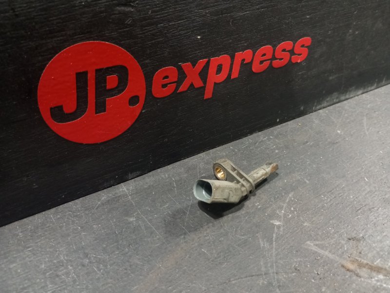 Датчик ABS передний правый Q7 2007 4LB BAR