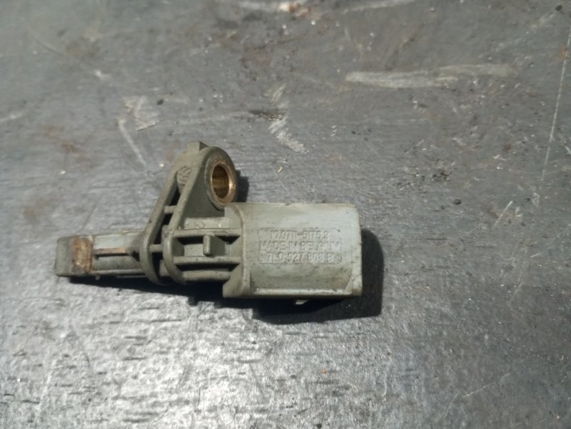 Датчик ABS передний правый Q7 2007 4LB BAR