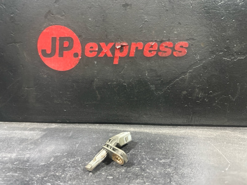 Датчик ABS передний Audi Q7 2007 4LB BAR 7L0927807B контрактная