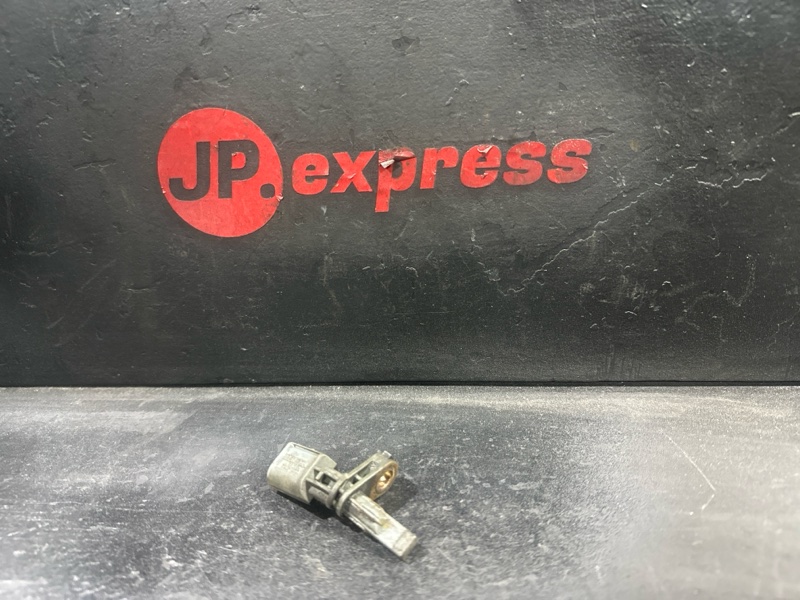 Датчик ABS передний Q7 2007 4LB BAR