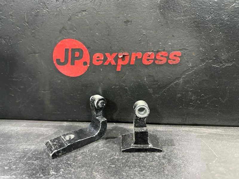 Запчасть петли двери задние левые BMW 1 2012 F20 N13B16A 41527284545 контрактная Петли двери задние левые BMW 1 2012 F20 N13B16A 41527284545 контрактная