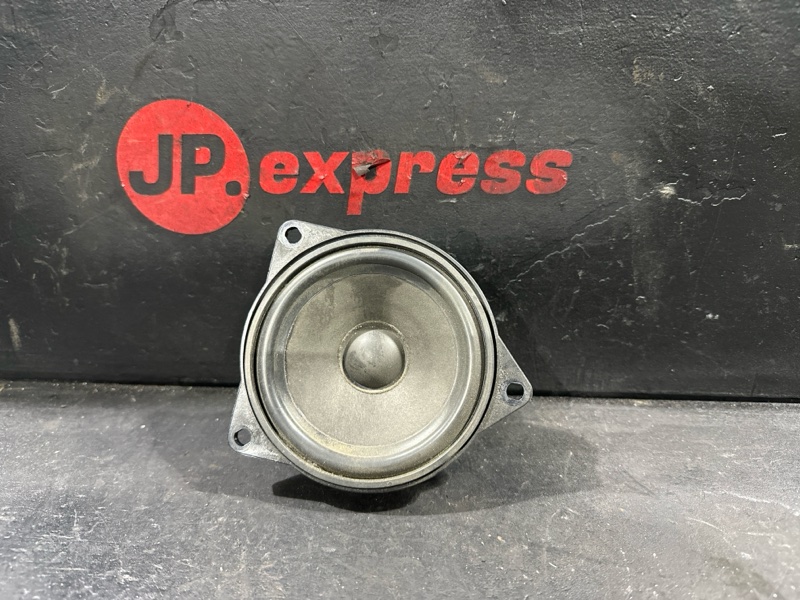 Запчасть сч-динамик hifi BMW 5 2005 E60 N52B25A 65136930902 контрактная СЧ-динамик HiFi BMW 5 2005 E60 N52B25A 65136930902 контрактная