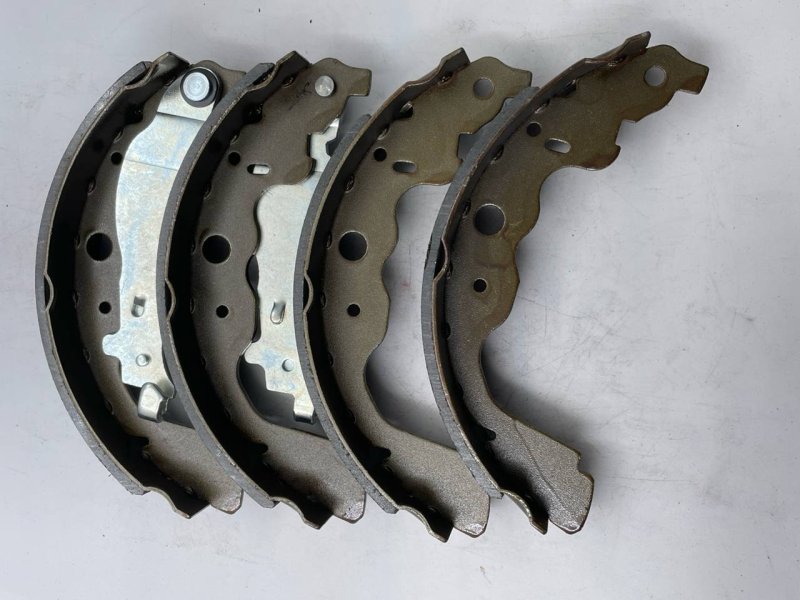 Колодки тормозные задние DACIA Dokker S68546 новая