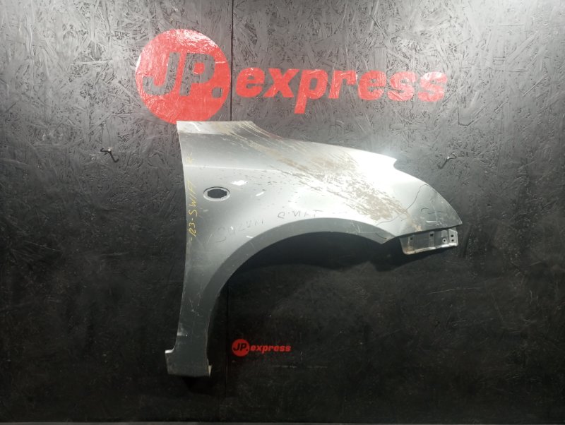 Крыло переднее правое Suzuki SWIFT 5761173K00 контрактная