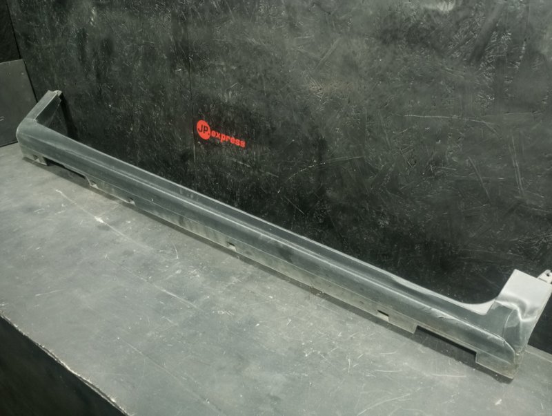 Накладка на порог правая GEELY Coolray