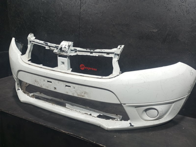 Бампер передний DACIA LOGAN