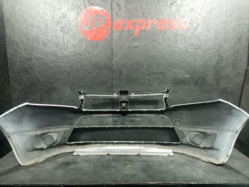 Бампер передний LOGAN