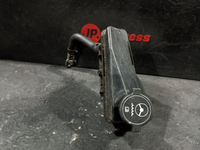 Бачок гидроусилителя руля SRX Бачок гидроусилителя руля SRX