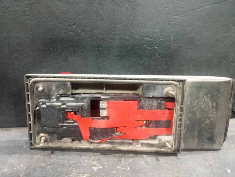 Фонарь задний левый 2108 1984-2003 2108 BAZ2108 Фонарь задний левый 2108 1984-2003 2108 BAZ2108