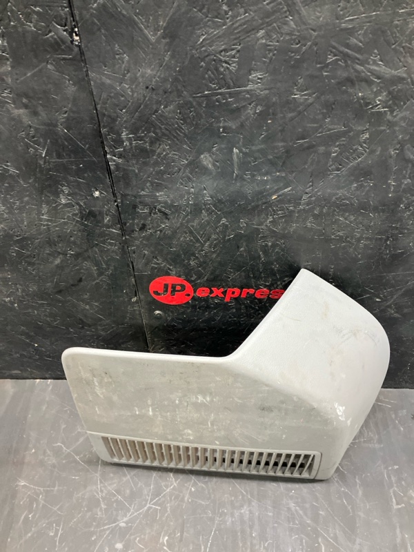Крышка боковой панели задняя левая Transpoter 2008 T5 AXD