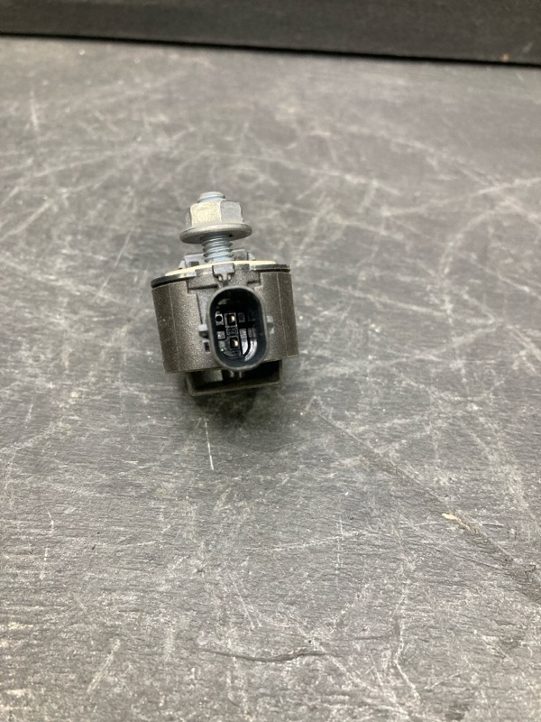 Датчик AIR BAG двери 5-Series 2012 F10 B47D20 Датчик AIR BAG двери 5-Series 2012 F10 B47D20