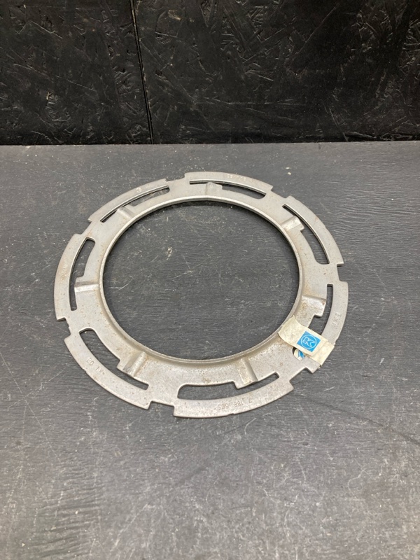 Стопорное кольцо топливного насоса 1-Series 2012 F20 B32