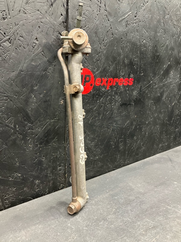 Топливная рейка MAZDA 626 GE 1.8