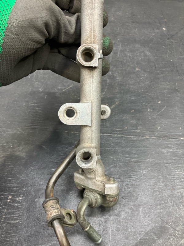 Топливная рейка 626 GE 1.8