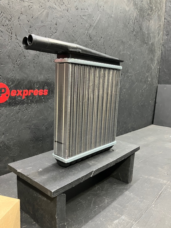 Радиатор отопителя 1117-1119(Калина) Радиатор отопителя 1117-1119(Калина)