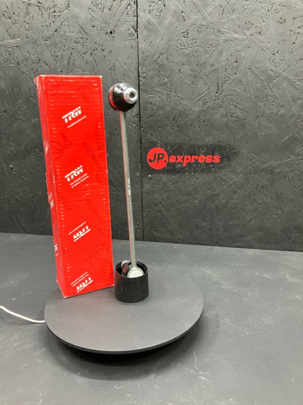 Стойка стабилизатора VOLVO S60 2010-2018 JTS536 новая