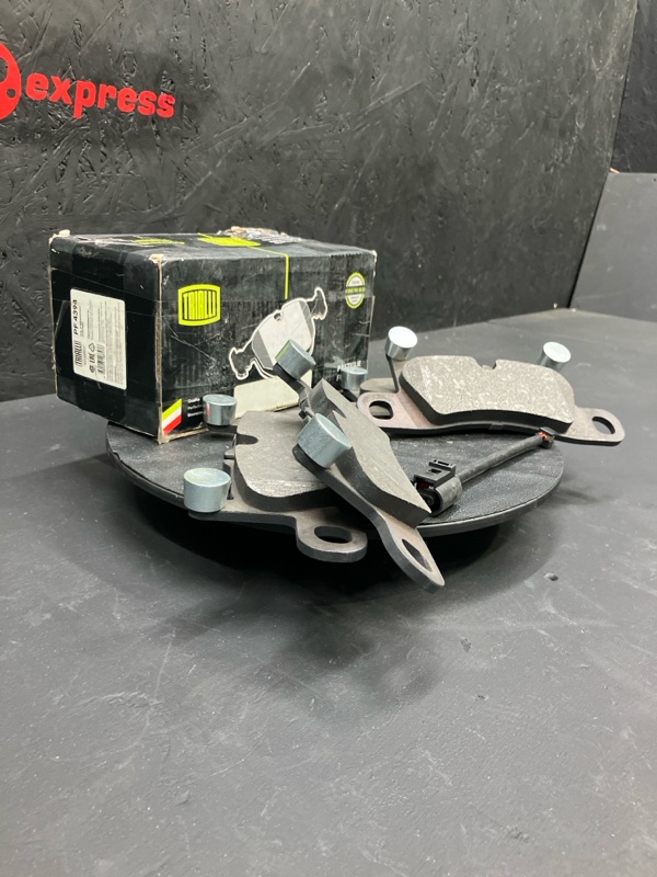 Колодки тормозные задние Porsche Cayenne