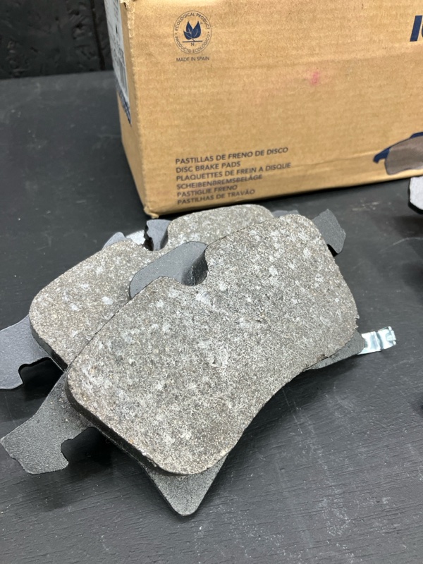 Тормозные колодки переднее Astra H