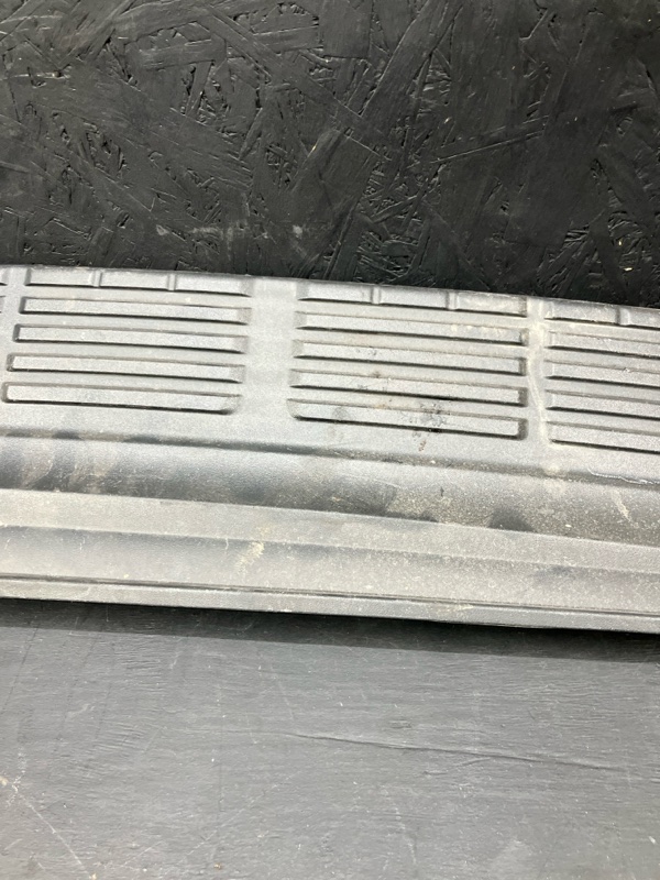 Накладка бампера задняя LAND CRUISER 200 200