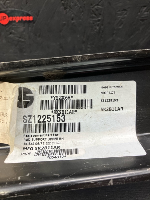 Панель верхняя часть передний правый SX4 2006