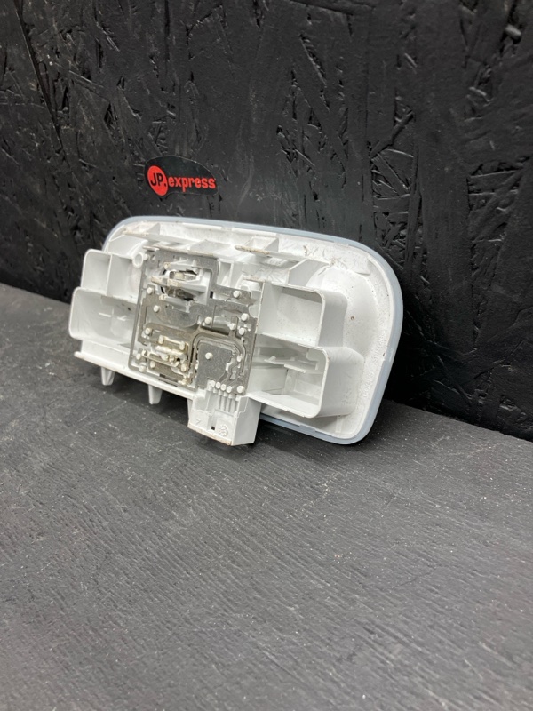 Плафон салонный Megane 3