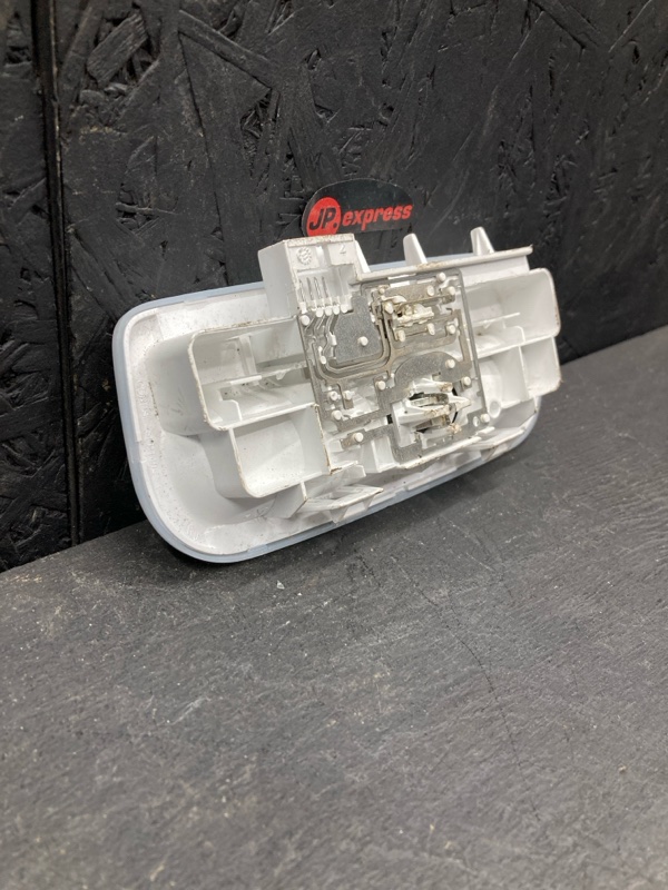 Плафон салонный Megane 3 Плафон салонный Megane 3