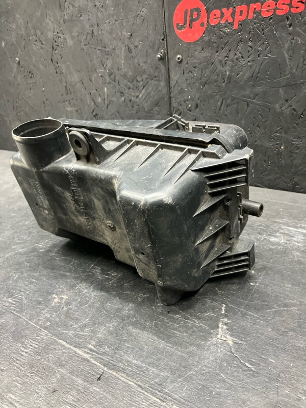 Корпус воздушного фильтра Wаgоn R K10A