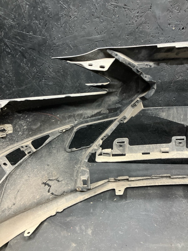 Бампер передний ES Бампер передний ES