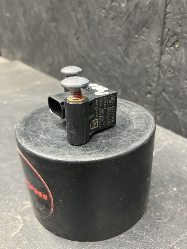 Датчик AIR BAG 5 E60