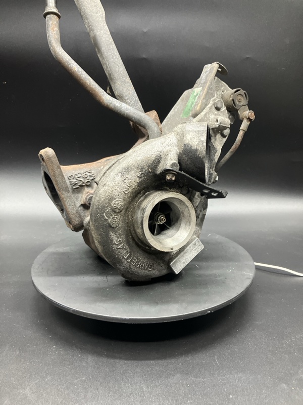 Запчасть турбина MERCEDES C W203 OM646 A6460900180 контрактная Турбина MERCEDES C W203 OM646 A6460900180 контрактная