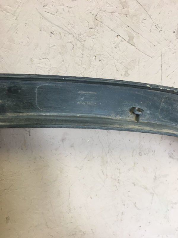 Накладка крыла задняя правая X-Trail T31 Накладка крыла задняя правая X-Trail T31