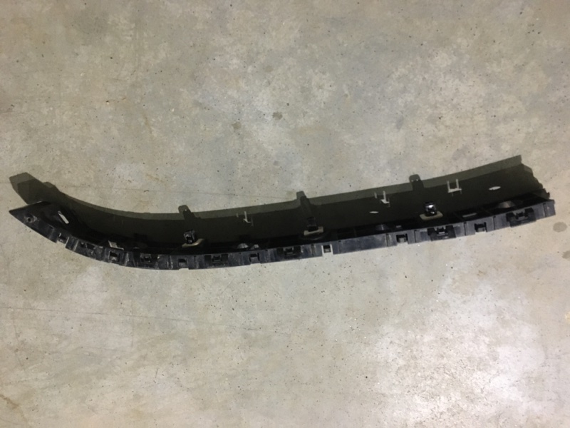 Направляющая заднего бампера правая задняя правая X-Trail T32 Направляющая заднего бампера правая задняя правая X-Trail T32