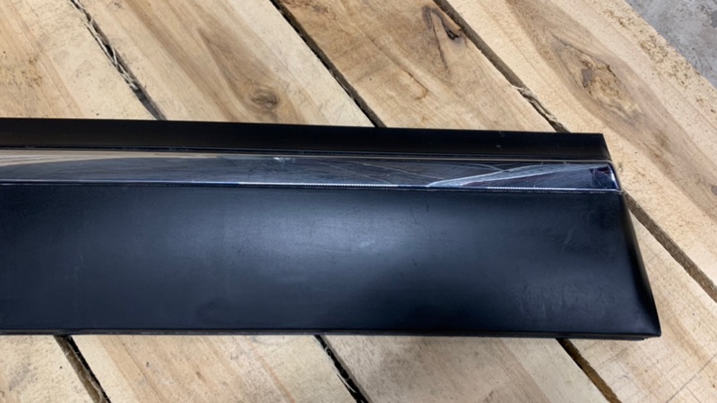 Накладка двери передняя левая Qashqai J10 Накладка двери передняя левая Qashqai J10