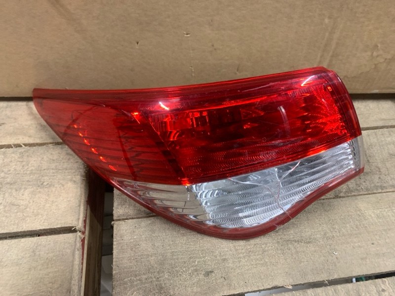 Запчасть фонарь наружный левый Nissan Almera G15 265554AA0A Б/У Фонарь наружный левый Nissan Almera G15 265554AA0A Б/У